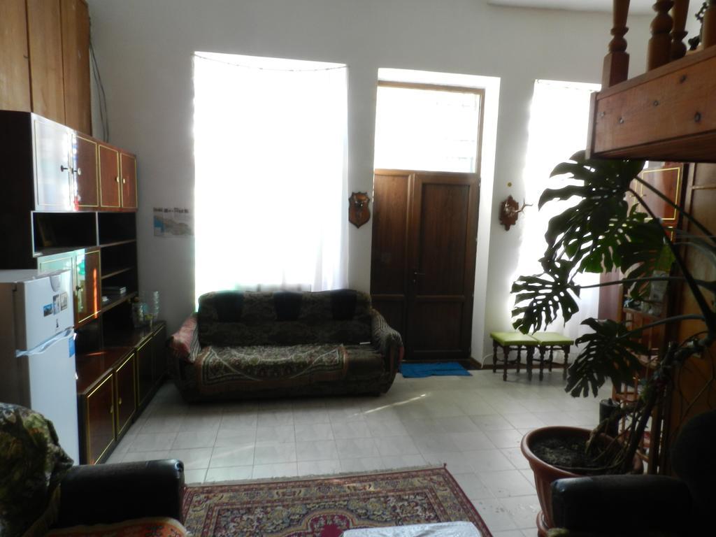 Apartment Retro Tbilisi Luaran gambar